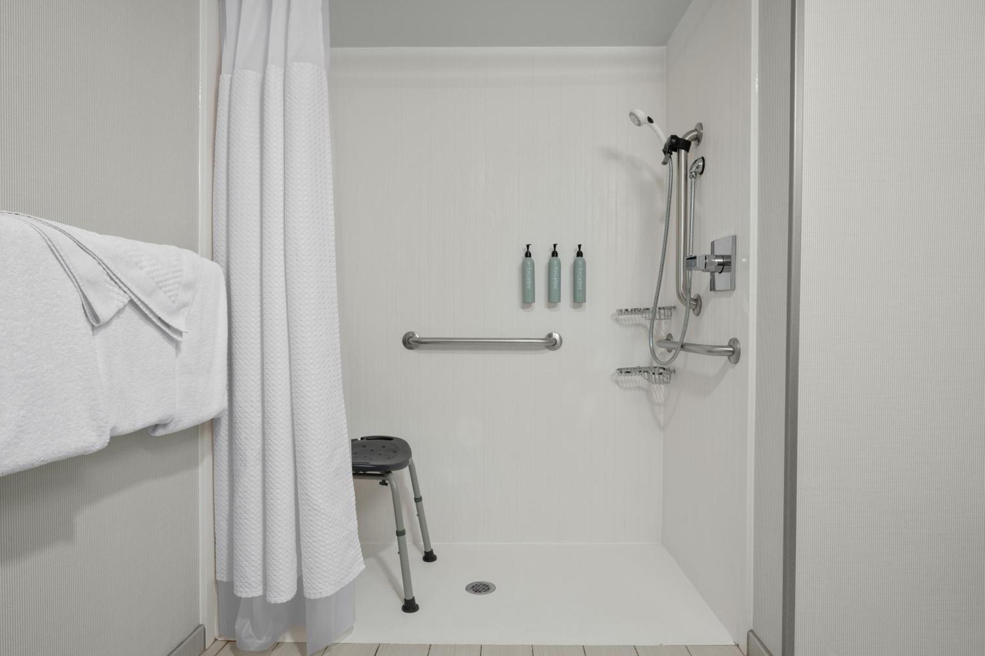 Courtyard Indianapolis Northwest Ξενοδοχείο Εξωτερικό φωτογραφία