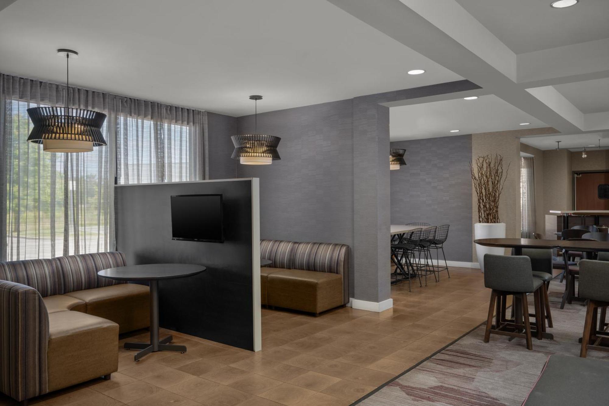 Courtyard Indianapolis Northwest Ξενοδοχείο Εξωτερικό φωτογραφία